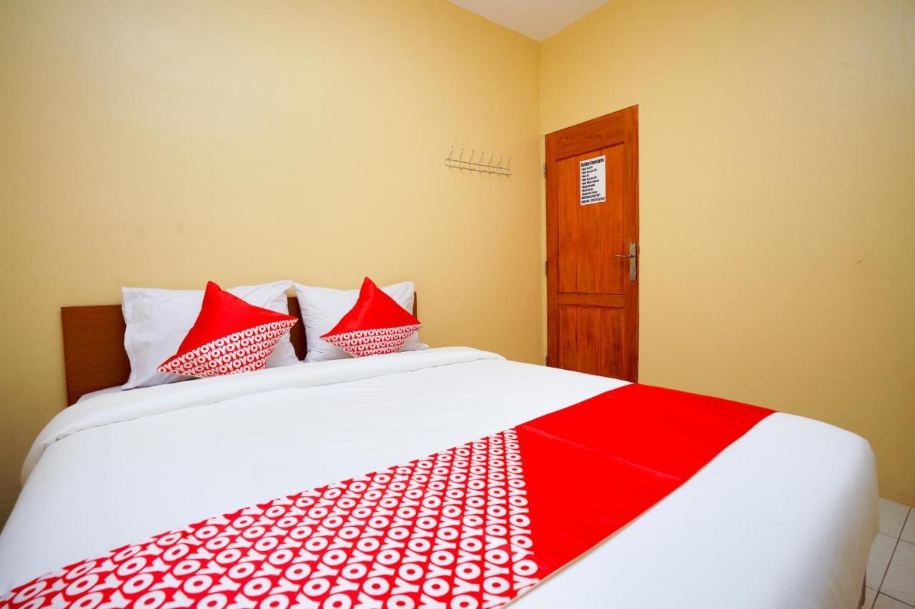 โอโย 2656 อัซ ซาห์รา เรสซิเดนซ์ ชาเรียะห์ Hotel สุราบายา ภายนอก รูปภาพ