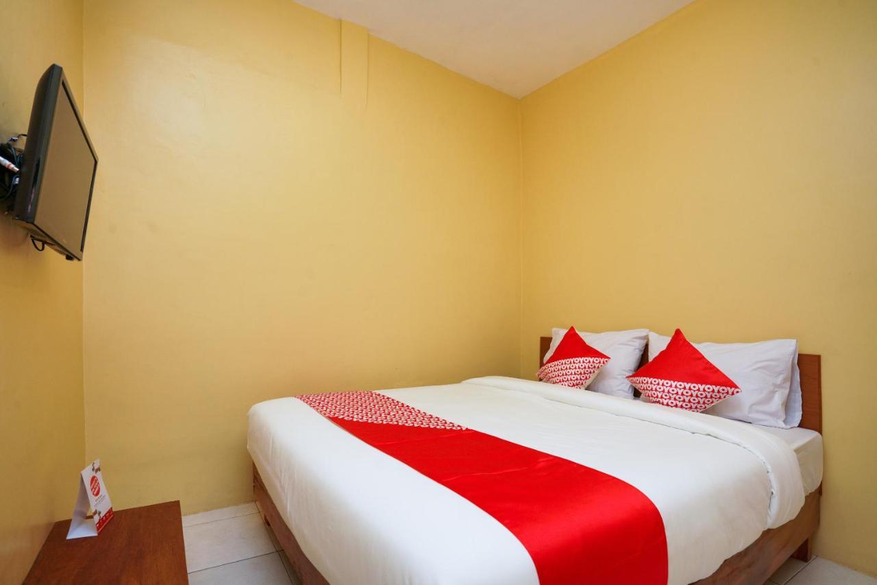 โอโย 2656 อัซ ซาห์รา เรสซิเดนซ์ ชาเรียะห์ Hotel สุราบายา ภายนอก รูปภาพ