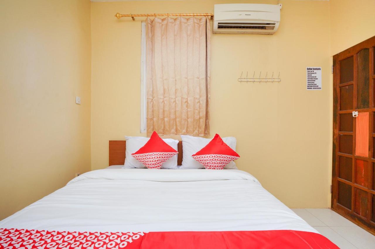 โอโย 2656 อัซ ซาห์รา เรสซิเดนซ์ ชาเรียะห์ Hotel สุราบายา ภายนอก รูปภาพ